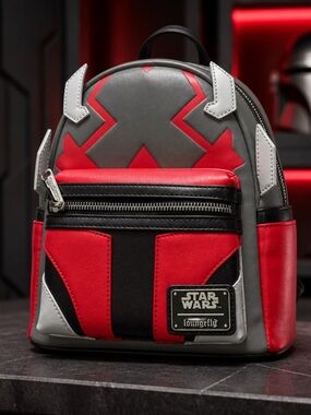 NWT Loungefly x Star Wars Red Super Commando Mandalorian Mini Backpack Hard Tag